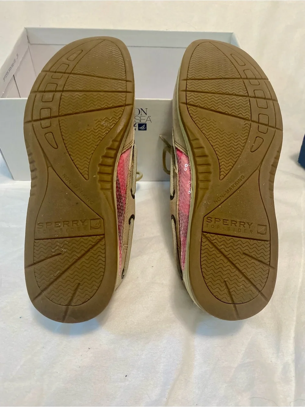 Sperry Bluefish Linen Rose Plaid Sequin Tan & Pink Leather Sequin Boat Shoes 9